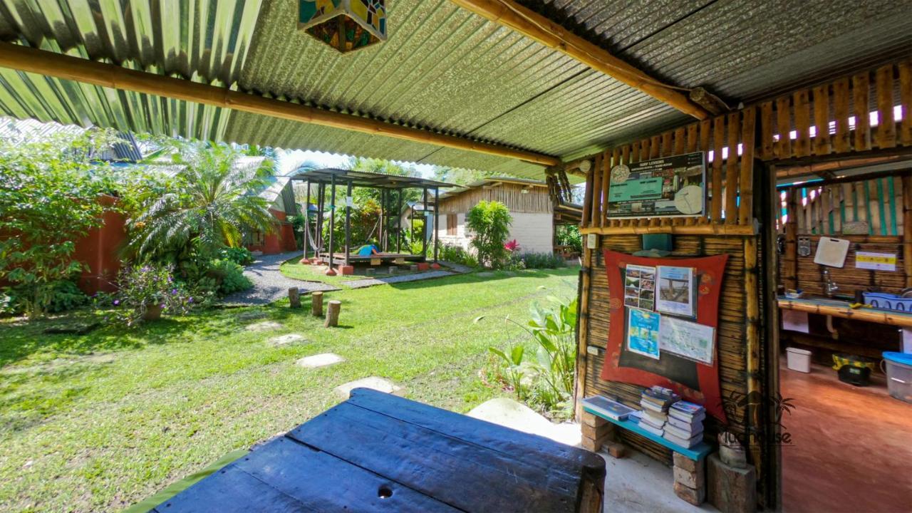 The Mudhouse Hostel Mompiche Exteriér fotografie