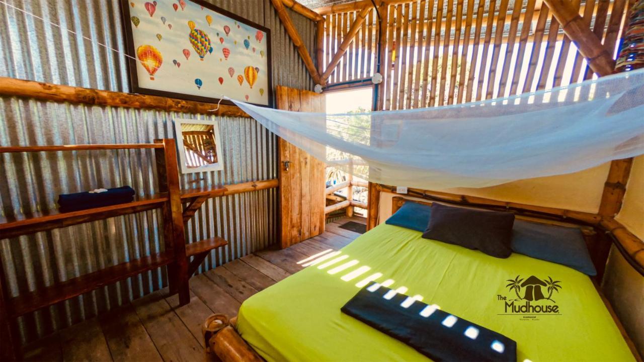 The Mudhouse Hostel Mompiche Exteriér fotografie