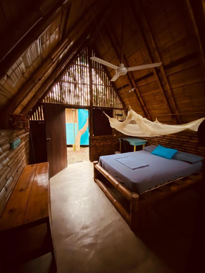 The Mudhouse Hostel Mompiche Exteriér fotografie